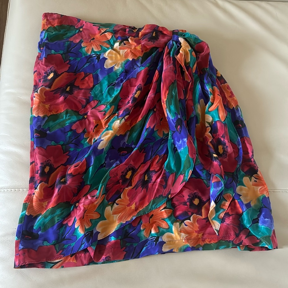 Gorgeous Vintage Silk Floral Skirt